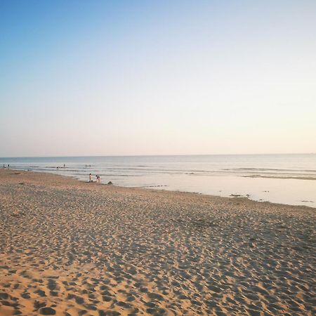Appartement Sunrise Au Pied De La Plage Мерлимон-Плаж Экстерьер фото